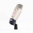 BEHRINGER C-3